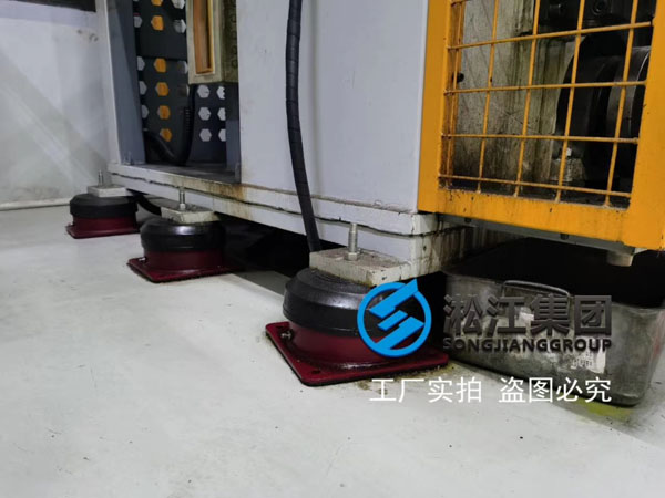 汽車(chē)減震器疲勞試驗(yàn)機(jī)晃動(dòng)太厲害怎么辦？